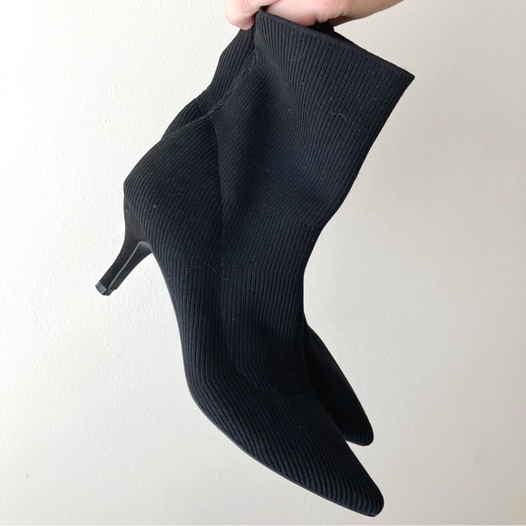 Urban Outfitters • Ribbed Cloth Ankle Boot in Black - Picture 5 of 7